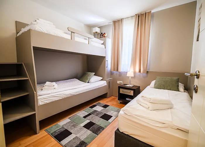 Apartment Residence Marina Portoroz Levant 203&202